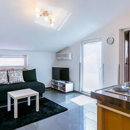 Kapovica Apartment *